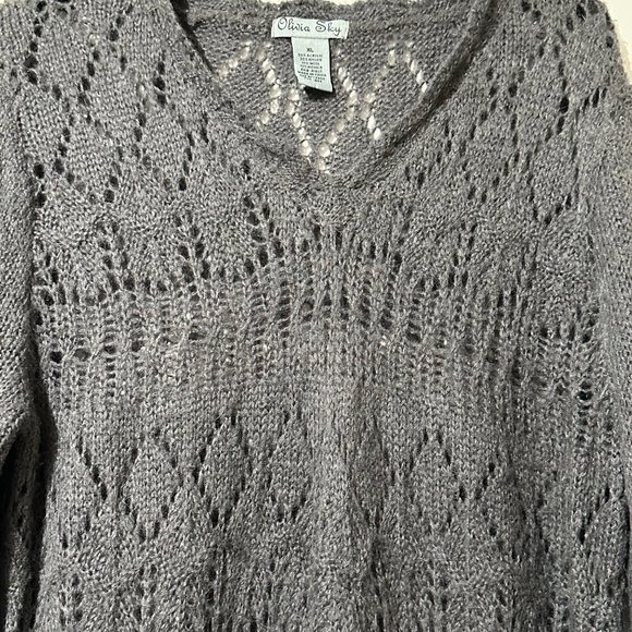 Olivia Sky women’s size XL gray open weave long bell sleeve v neck sweater - Picture 3 of 7